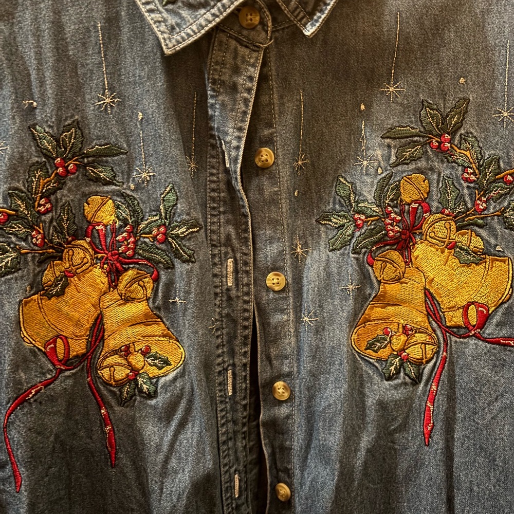 Bobbie Brooks Denim festive long sleeve Shirt w/ golden Embroidery bells 22-24 - Picture 2 of 4